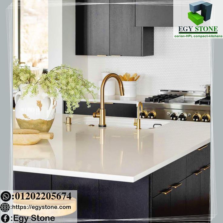 kristen_sales egy_stone