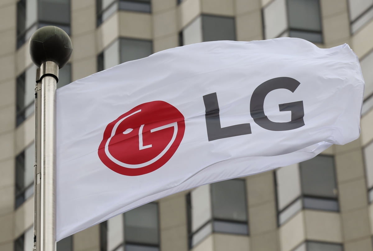 رقم تصليح غسالات LG فرع العاشر من رمضان مركز صيانة ال جي بالعاشر من رمضان