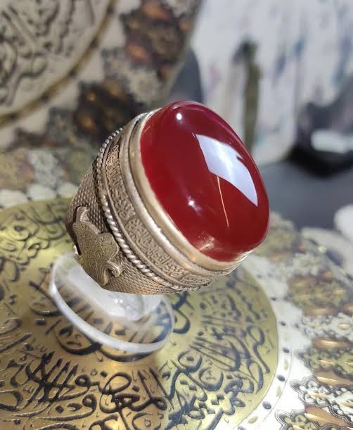 خواتم روحانية لجميع الأعمال الروحانية  جلب الحبيب و رد المطلقة وجعل الشريك خاتم في صباعك وتهييج 