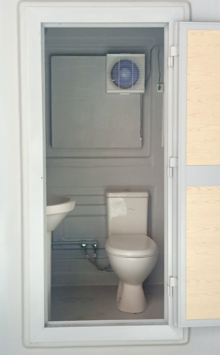 حمامات متنقلة شركة الآمل للفايبر جلاس 